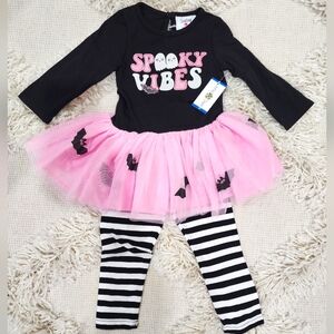 🆕️ 🧡 2T Counting Daisies Spooky Vibes set Pink